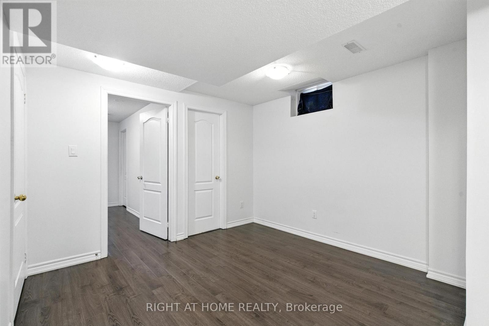 215 Canada Drive, Vaughan, ON