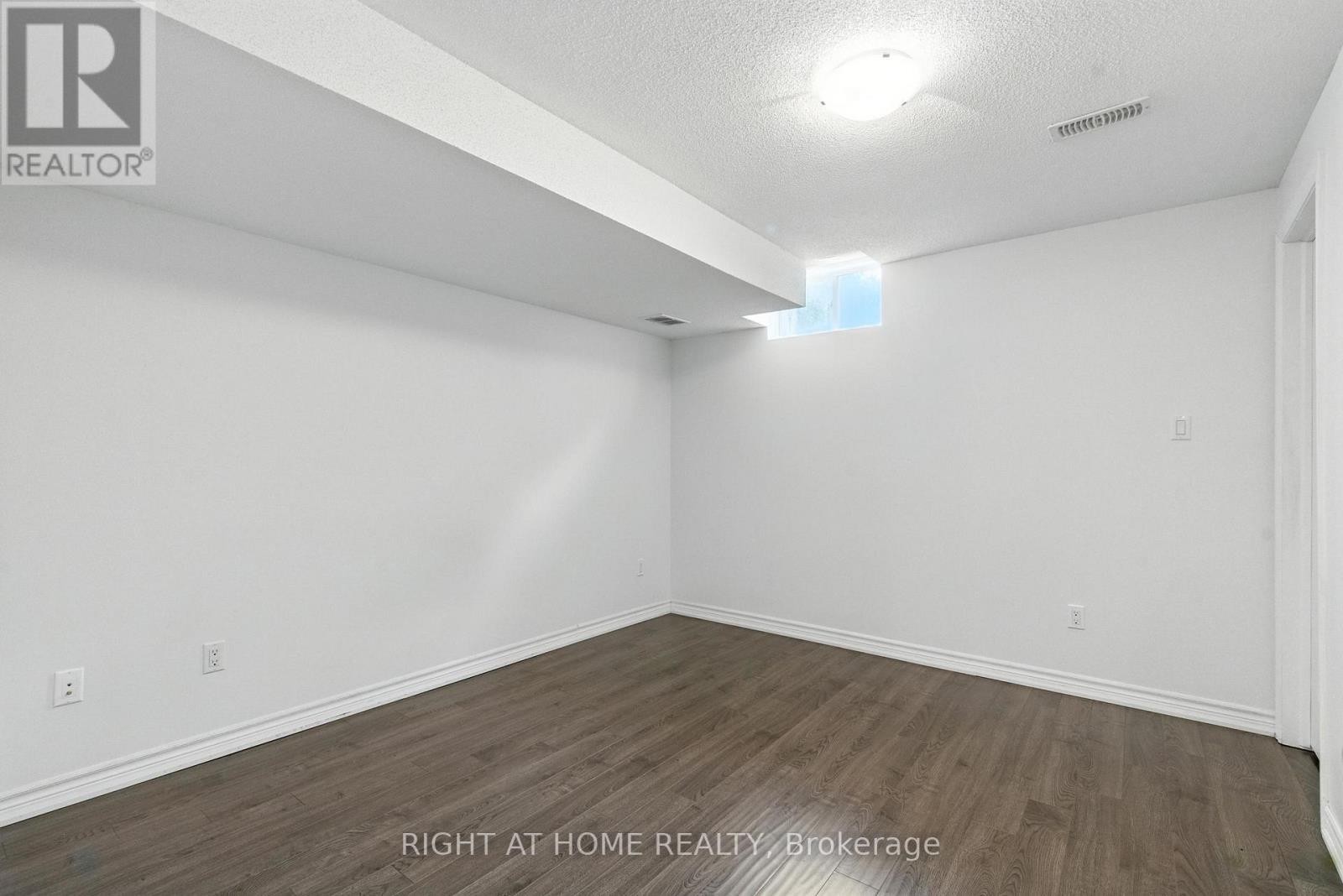 215 Canada Drive, Vaughan, ON