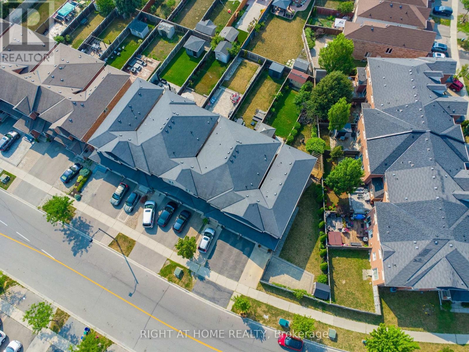 215 Canada Drive, Vaughan, ON
