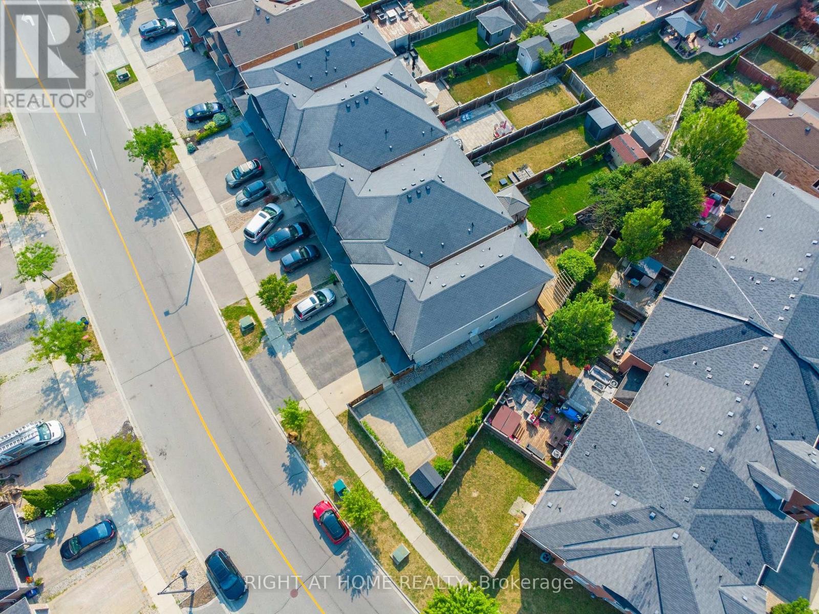 215 Canada Drive, Vaughan, ON