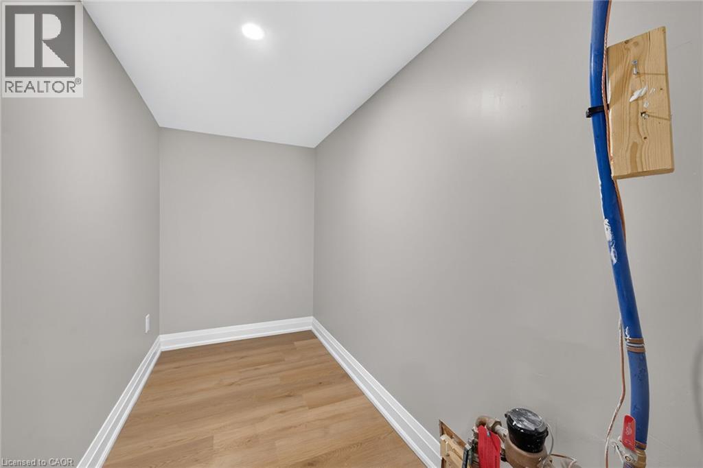 135 Nugent Drive, Hamilton, ON