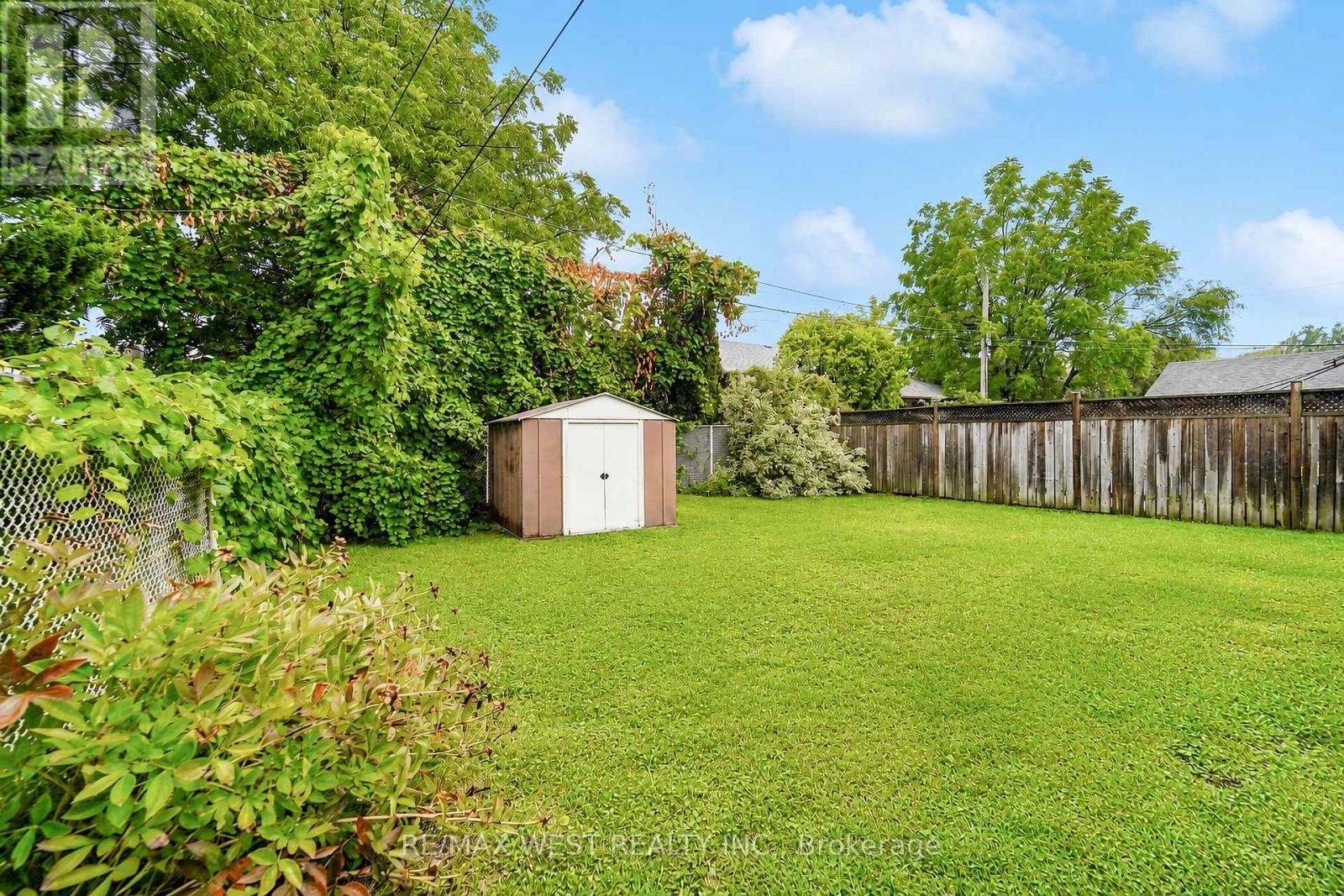 5 Cromarty Drive, Toronto, ON