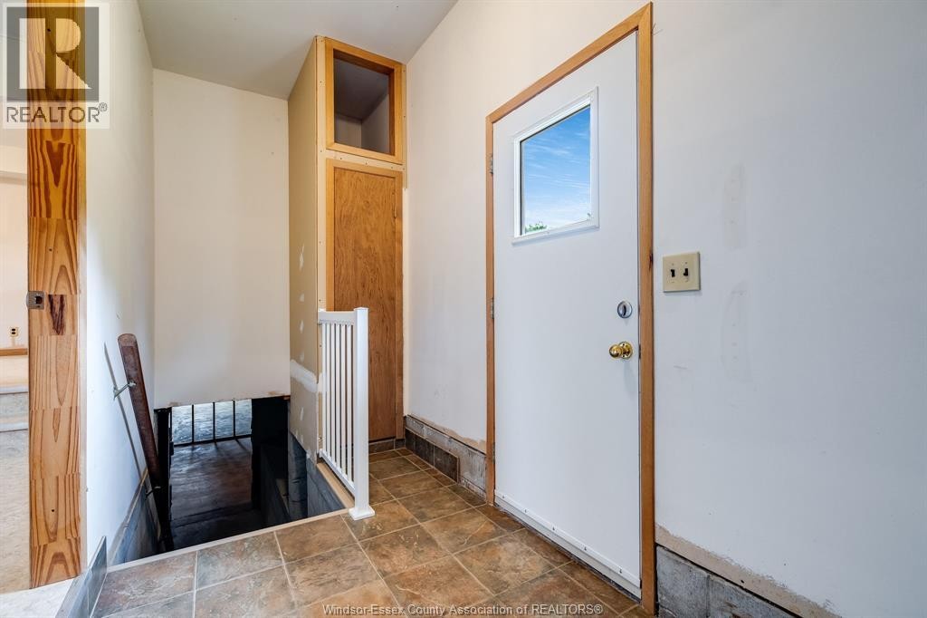 3 Stewart, Leamington, ON