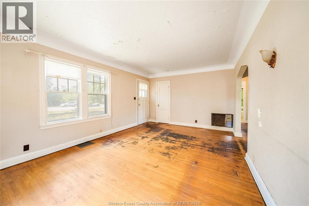 4262 Howard Place, Windsor, ON