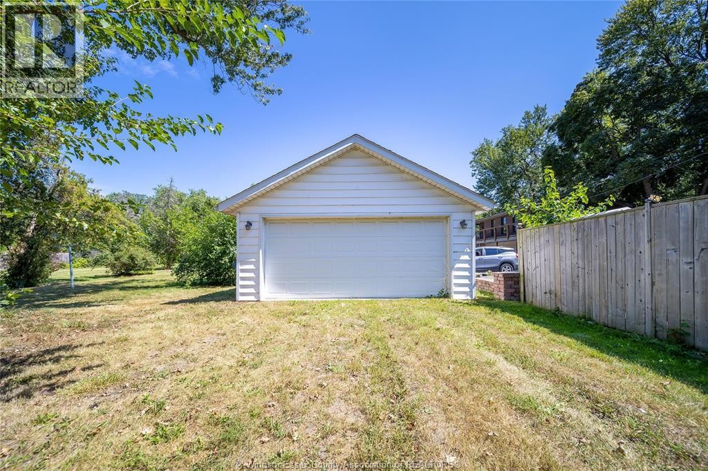 4262 Howard Place, Windsor, ON