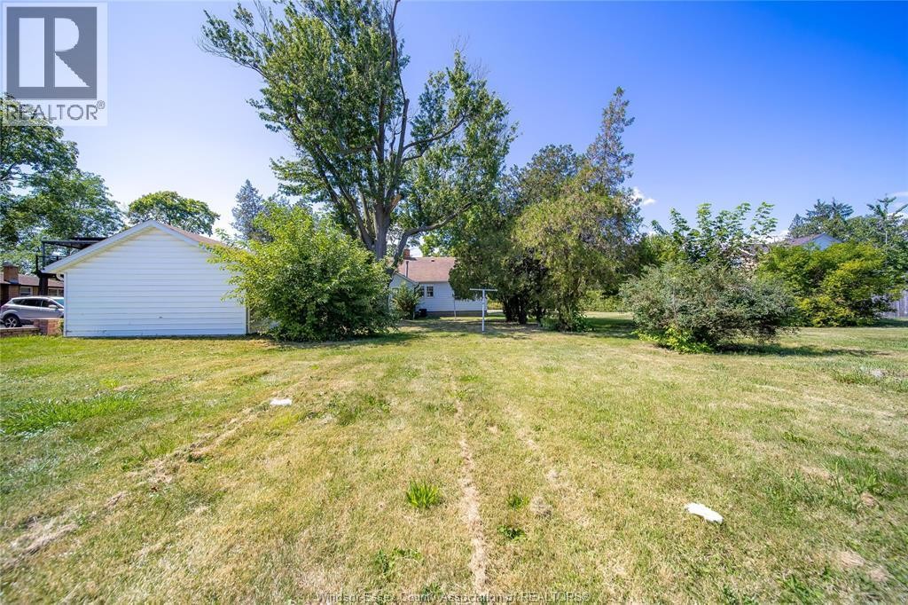 4262 Howard Place, Windsor, ON