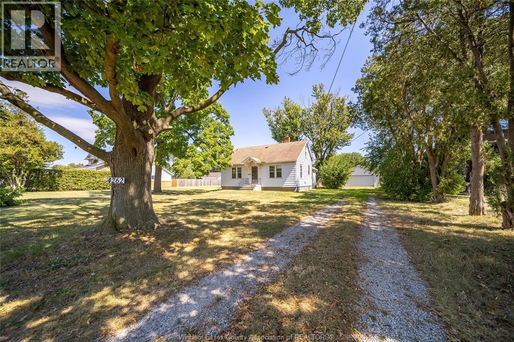 4262 Howard Place, Windsor, ON