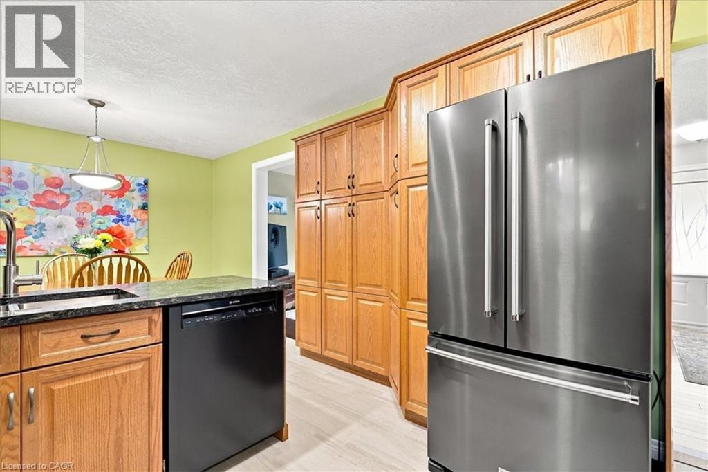 71 Greenock Drive, Kitchener, ON