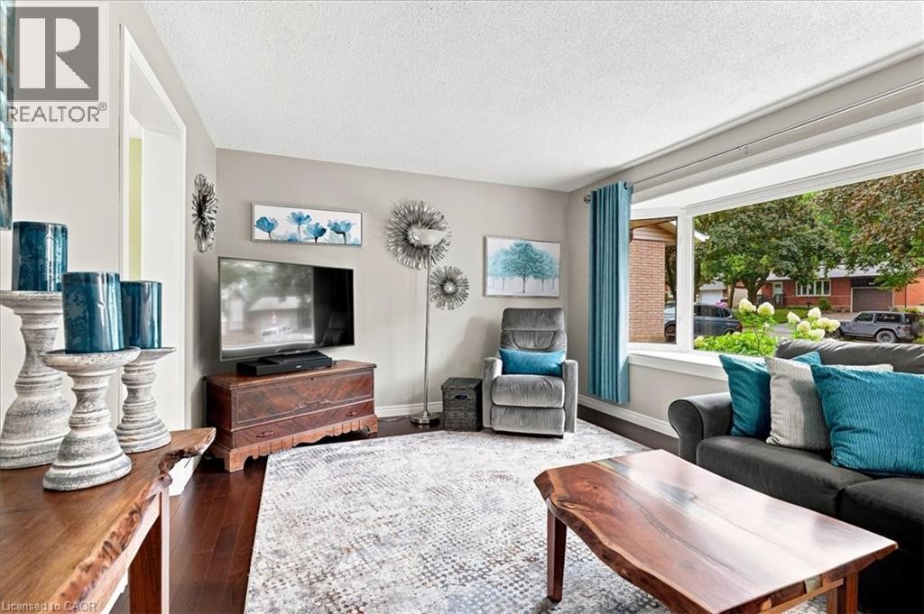 71 Greenock Drive, Kitchener, ON