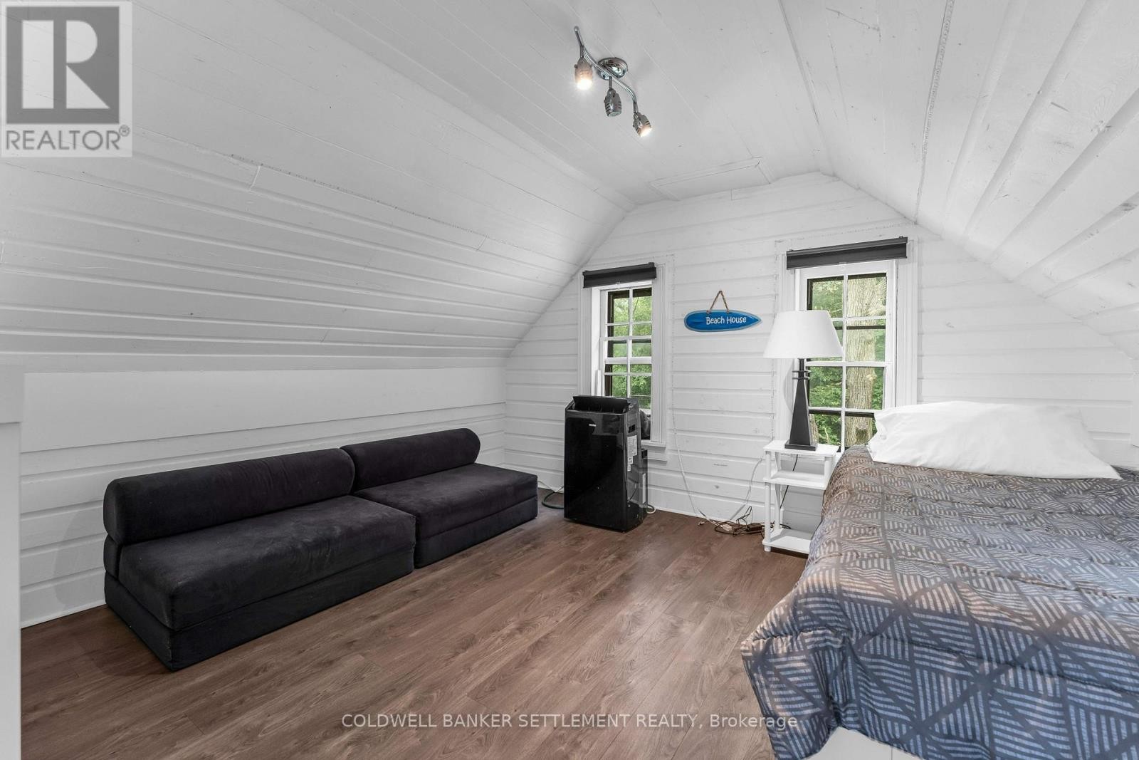 3rd floor loft - 345 Battams Road, Rideau Lakes, ON