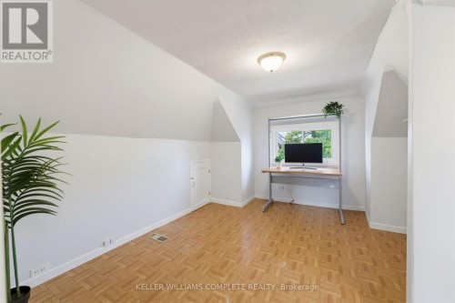 23 Nightingale Street, Hamilton, ON 