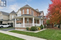 Front yard waite crest entrance - 
