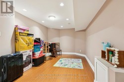 5th bedroom basement bedroon - 