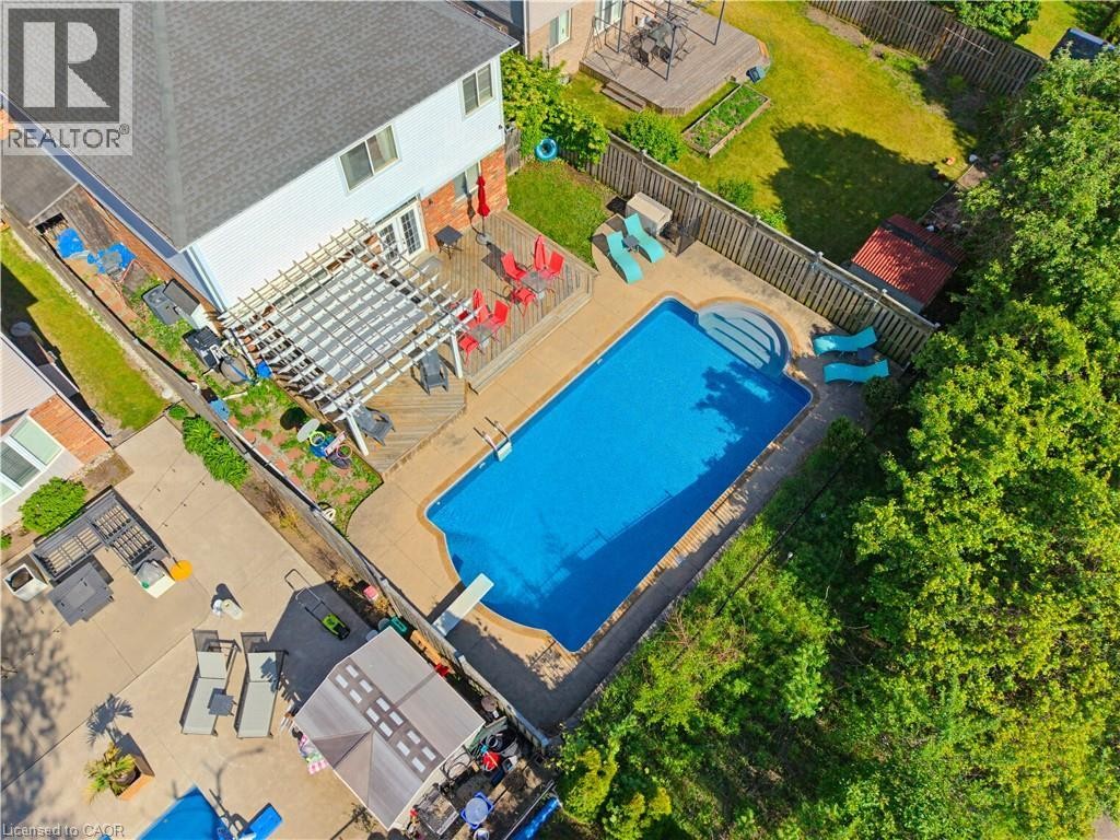 359 Pine Valley Drive, Kitchener, ON