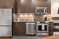 #419-1395 Bear Mountain Pkwy Langford, BC V9B 0E1
