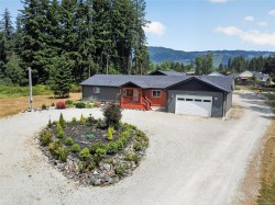 6353 Beaver Creek Rd Port Alberni, BC V9Y 8L3