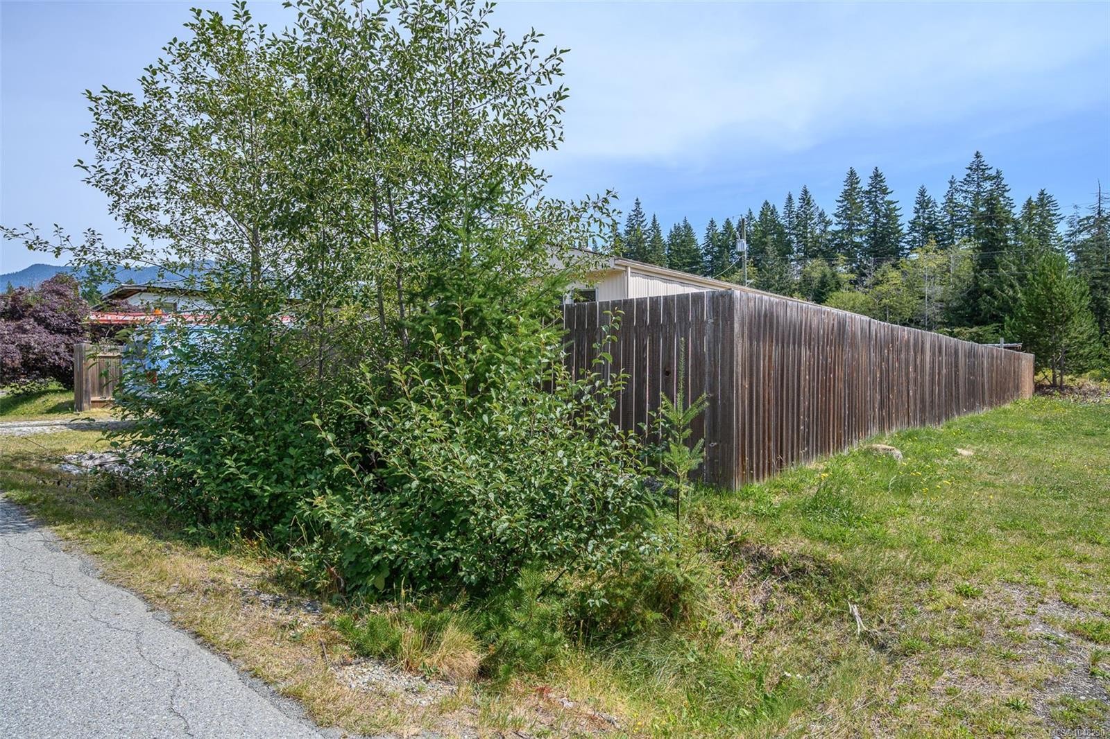 4034 Elk Dr, Woss, BC