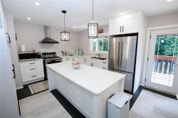 1844 Connie Rd Sooke, BC V9Z 1C8