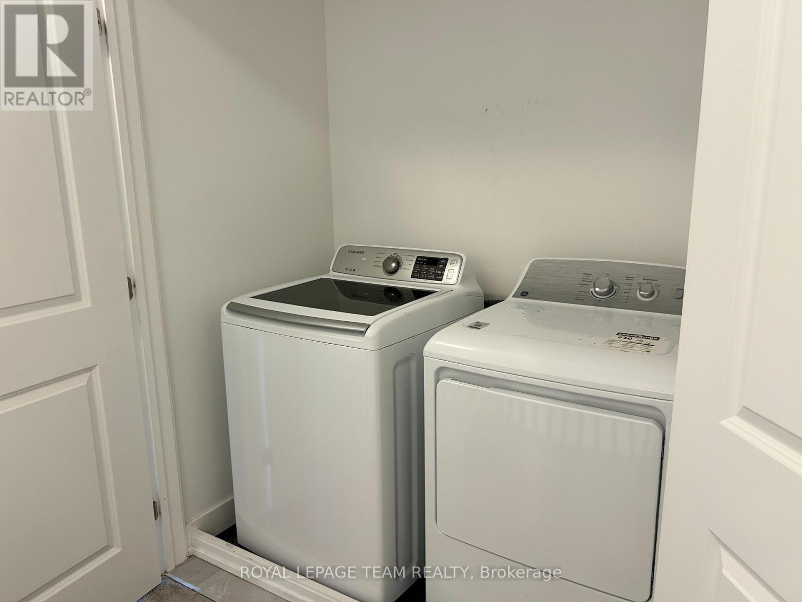 41 Moosonee Crescent, Ottawa, ON
