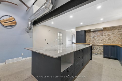 24 Davidson Street, Cambridge, ON 