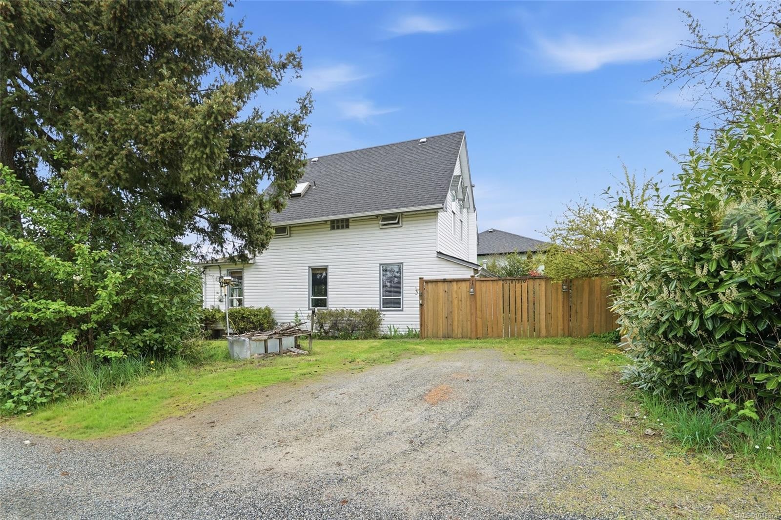 1020 4Th Ave, Ladysmith, BC