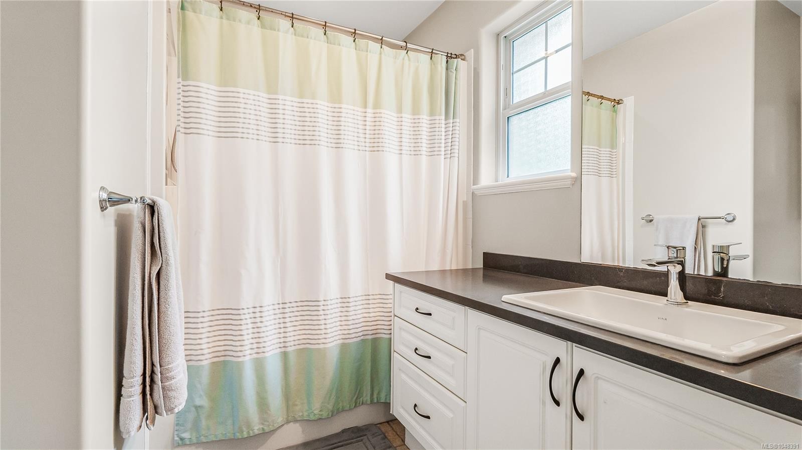 #110-724 Larkhall Rd, Langford, BC