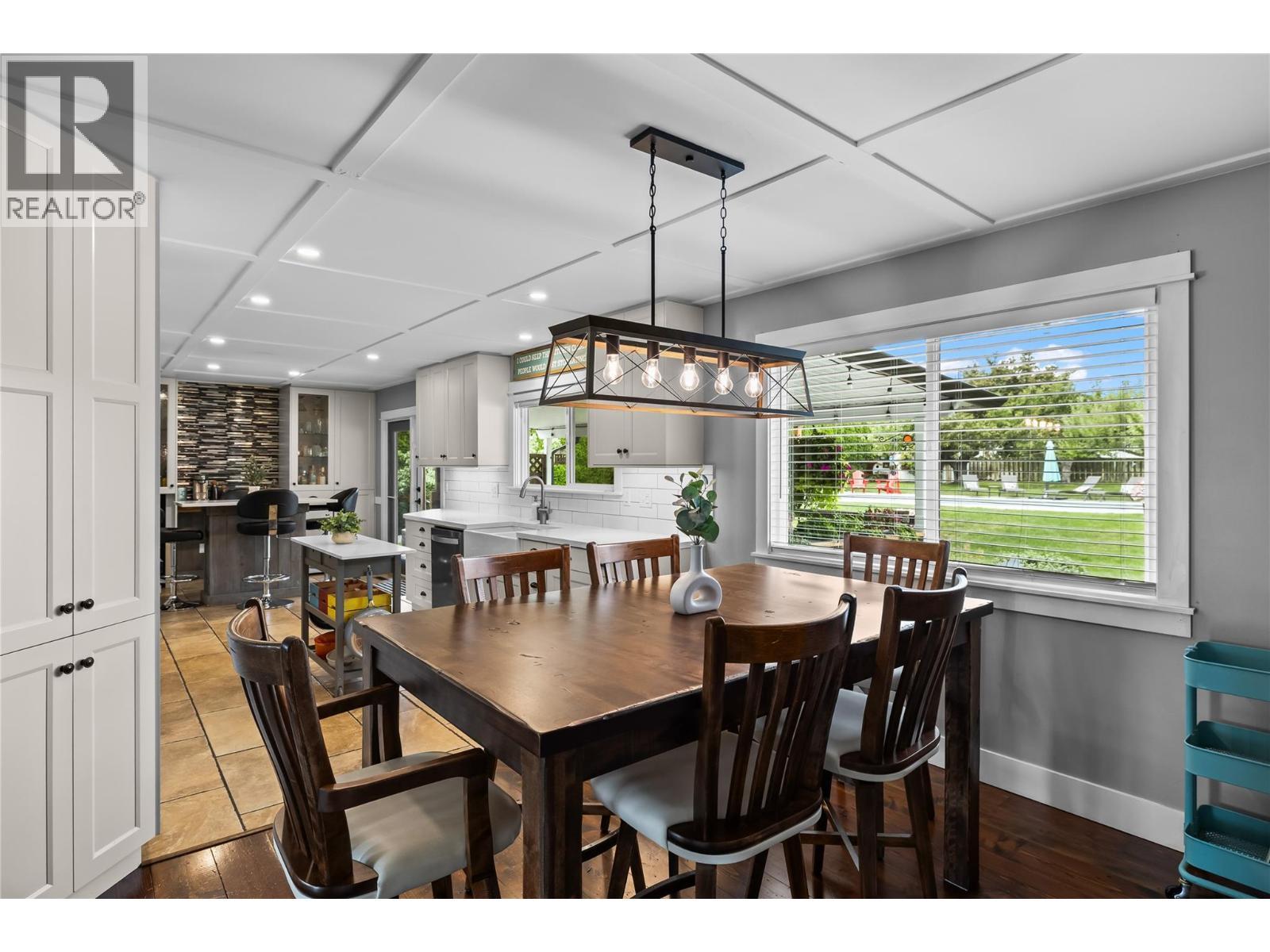910 Westbrook Drive, West Kelowna, BC