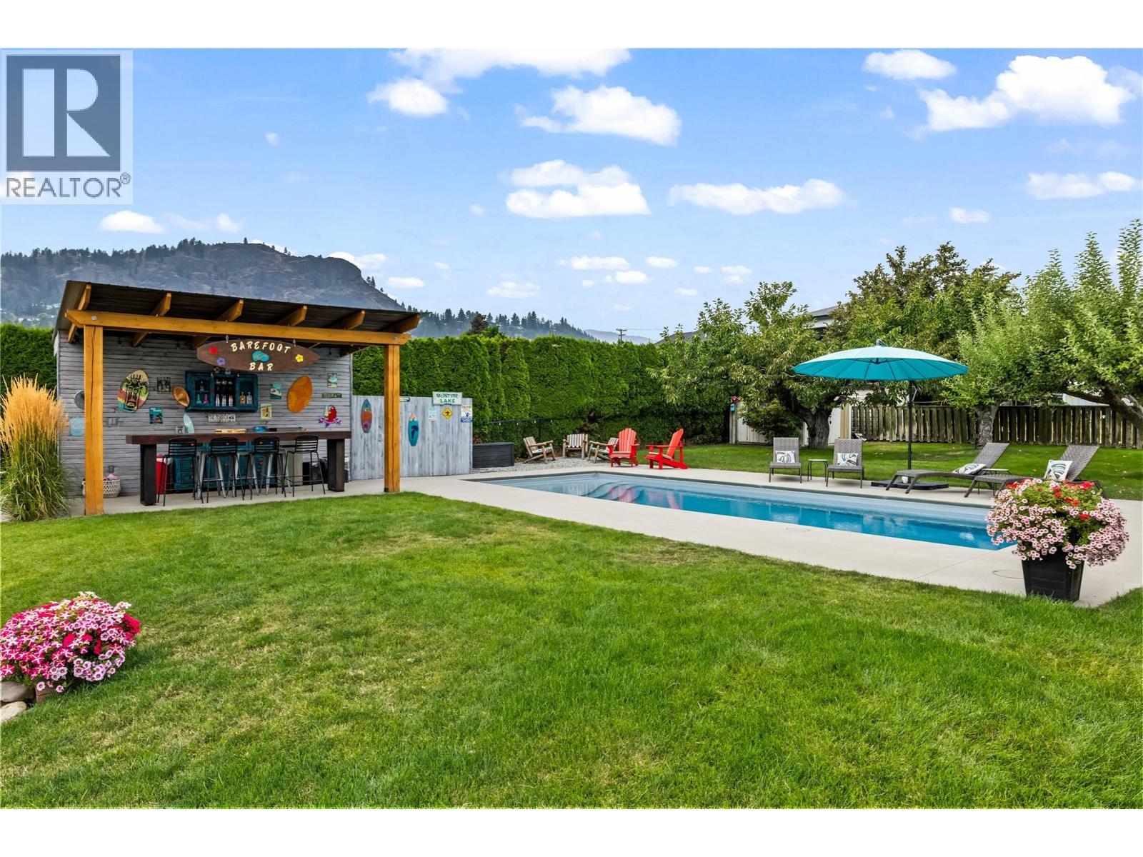 910 Westbrook Drive, West Kelowna, BC