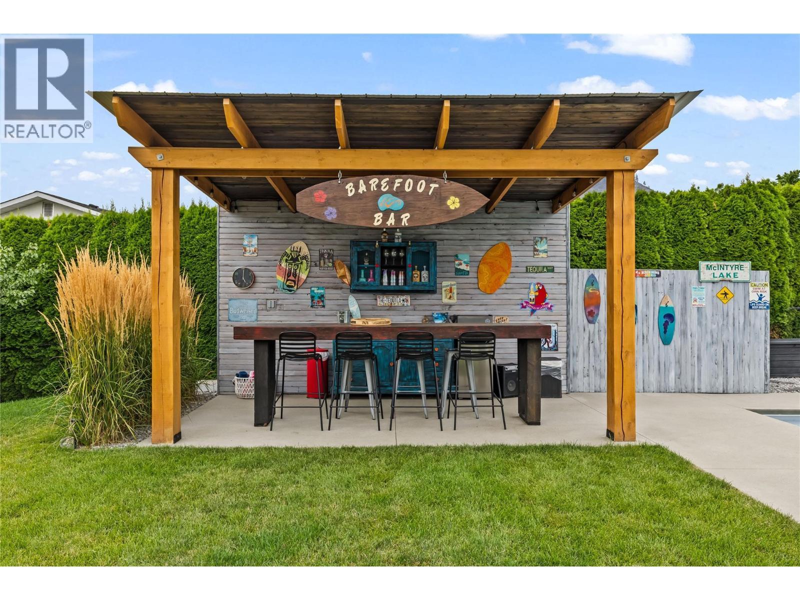 910 Westbrook Drive, West Kelowna, BC