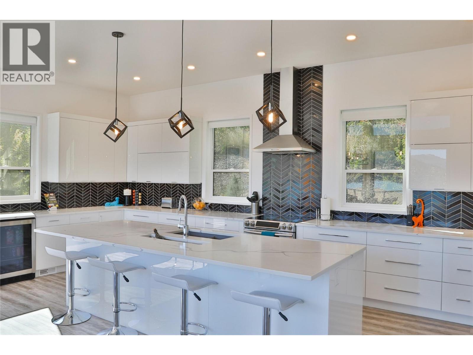 7938 Graystone Drive, Coldstream, BC