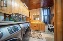 4-piece bath with laundry - 