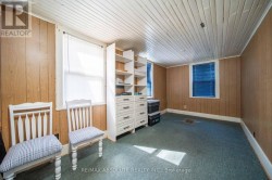 Second-floor family/rec room - 