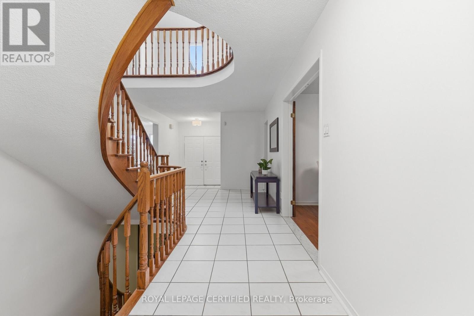 5211 Micmac Crescent, Mississauga, ON