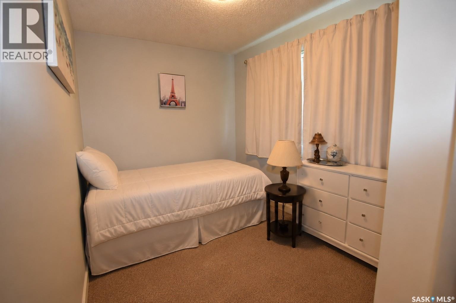 614 10Th Avenue W, Nipawin, SK