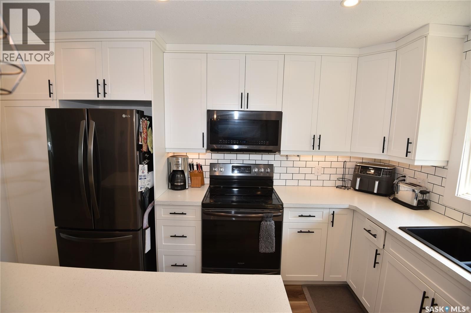614 10Th Avenue W, Nipawin, SK