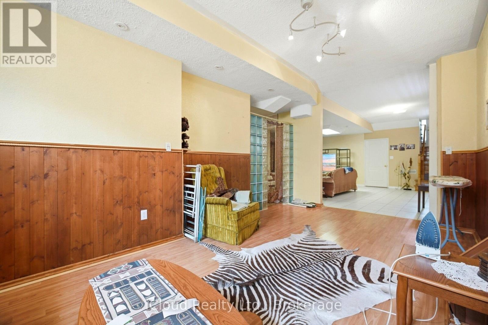 6332 Glen Meadows Road, Mississauga, ON