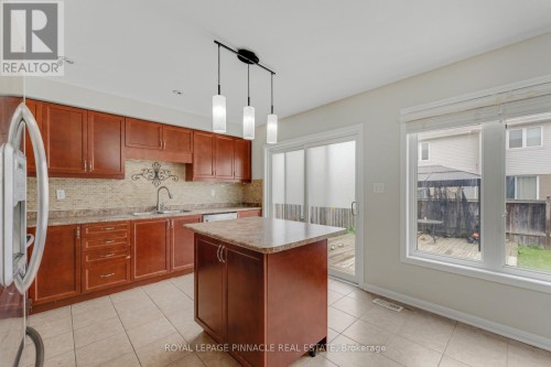 135 Baldwin Drive, Cambridge, ON 