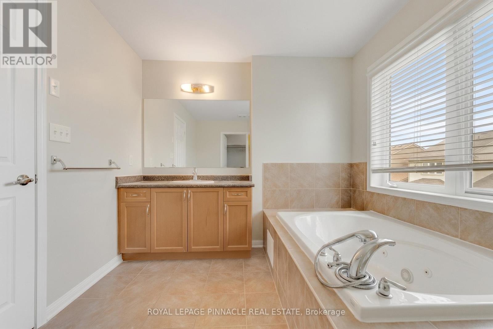 135 Baldwin Drive, Cambridge, ON