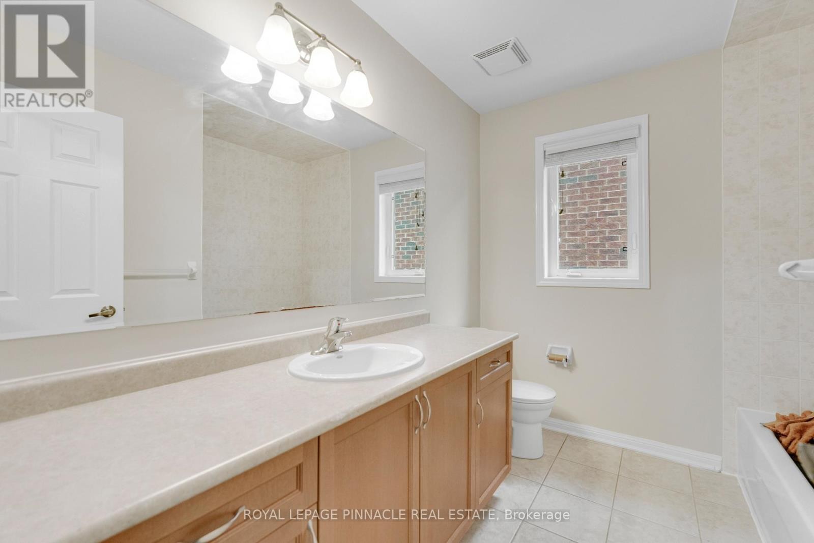 135 Baldwin Drive, Cambridge, ON
