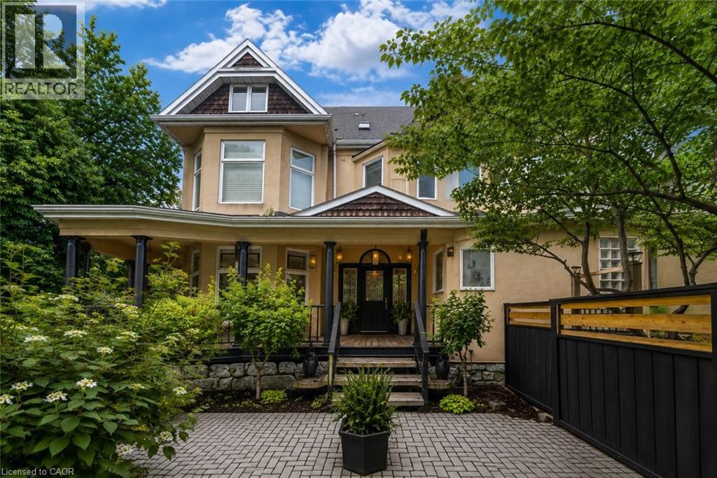 91 Mountain Park Avenue, Hamilton, ON