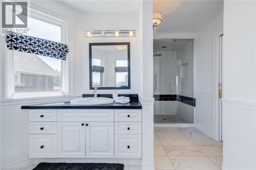 91 Mountain Park Avenue, Hamilton, ON 