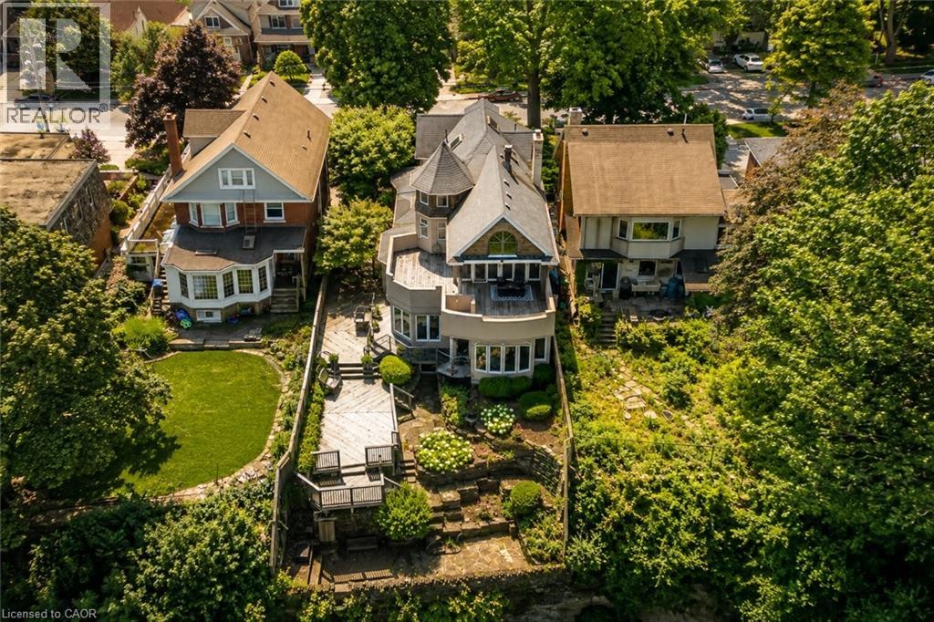 91 Mountain Park Avenue, Hamilton, ON