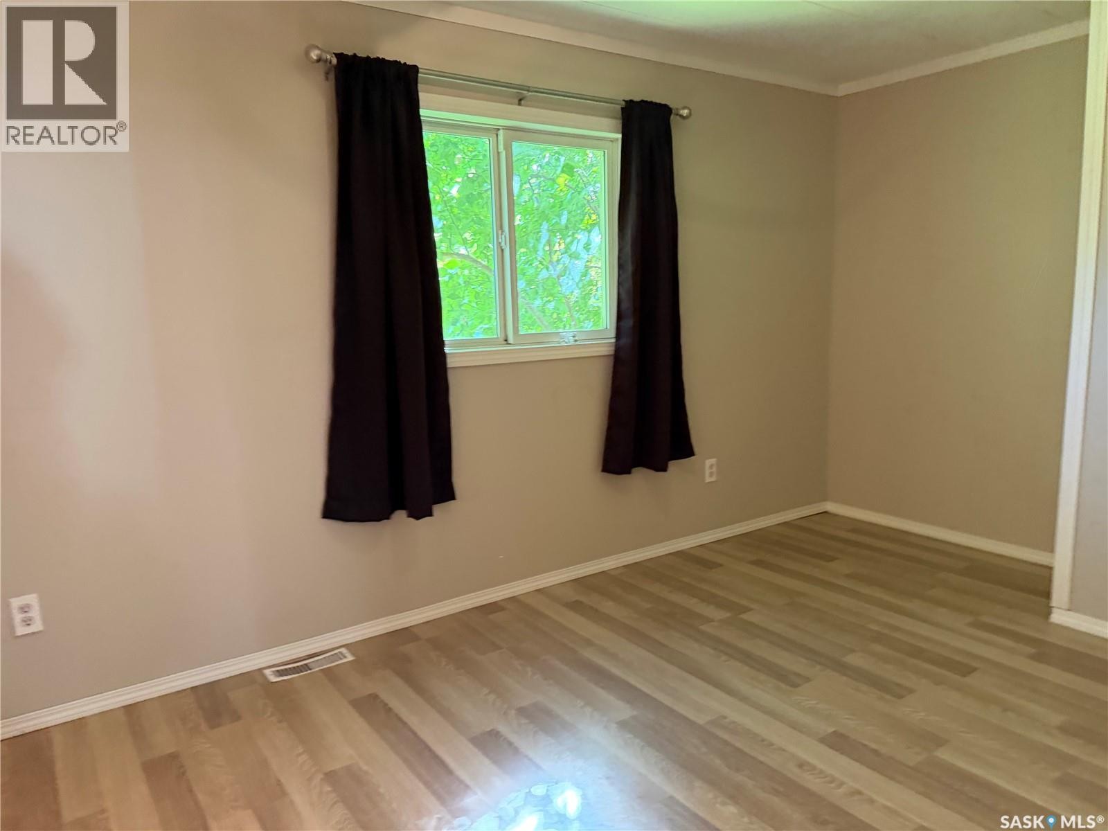 104 4Th Avenue, Melfort, SK