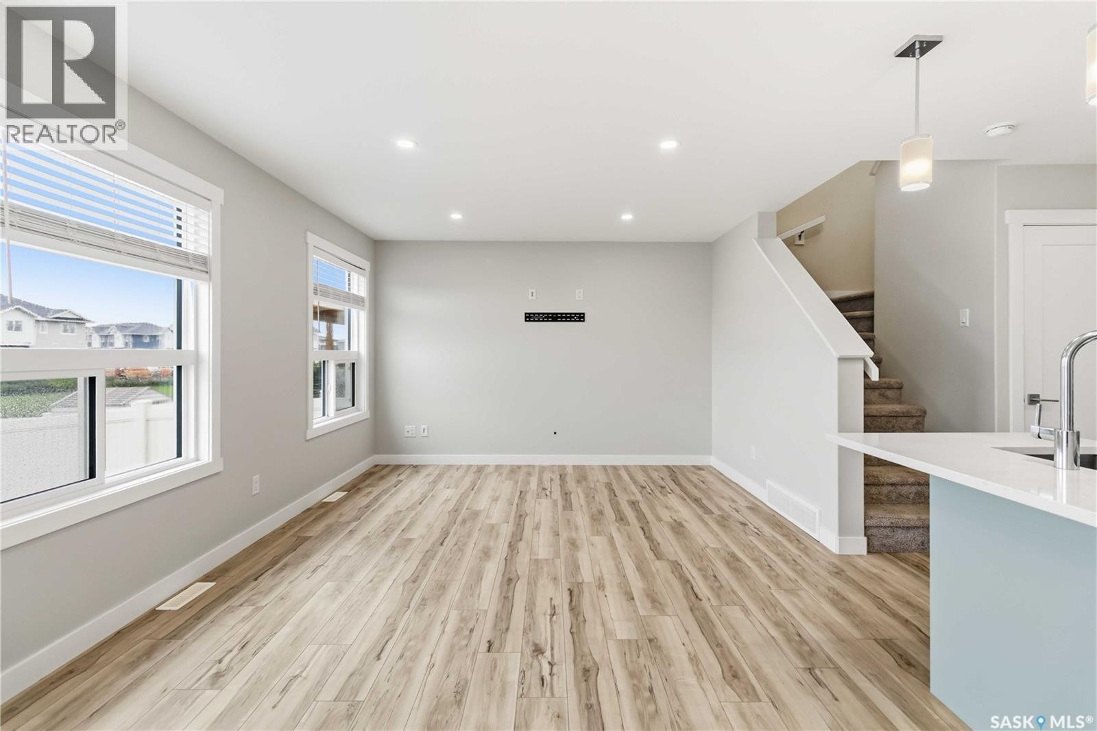 422 Myles Heidt Manor, Saskatoon, SK