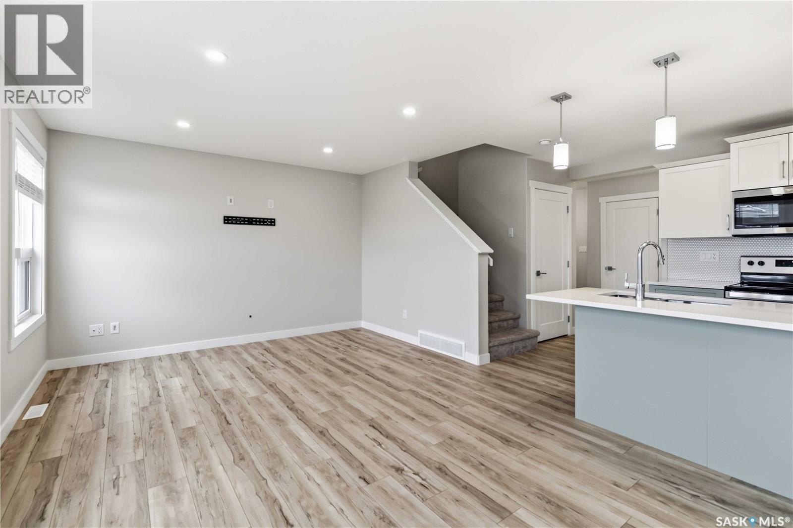 422 Myles Heidt Manor, Saskatoon, SK