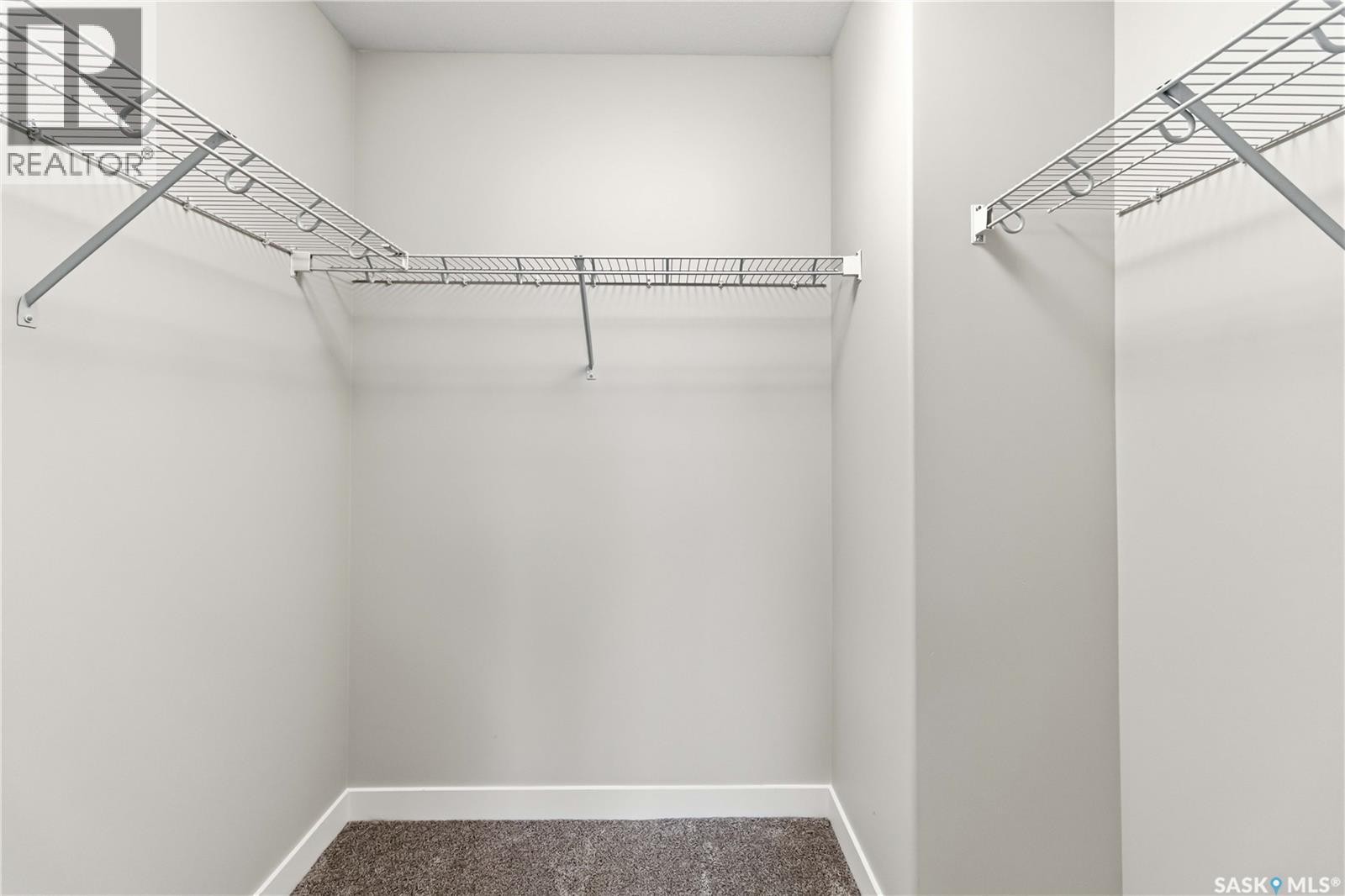 422 Myles Heidt Manor, Saskatoon, SK