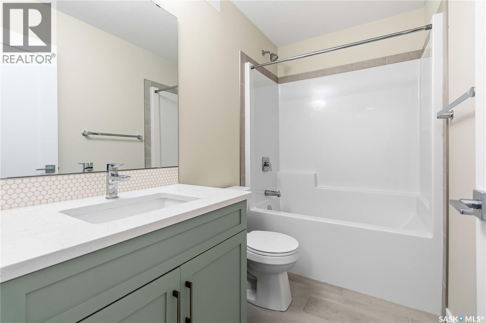 422 Myles Heidt Manor, Saskatoon, SK