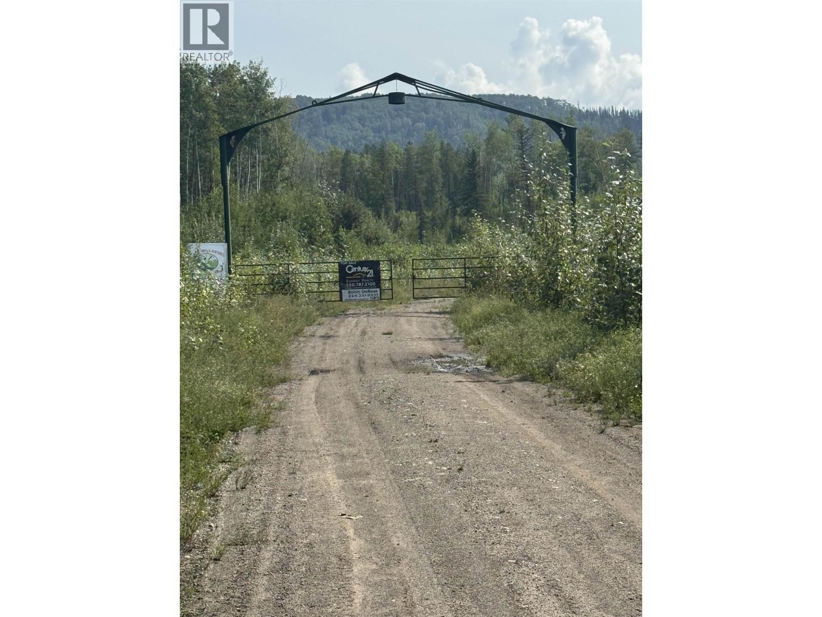 Section 7 Don Phillips Way, Hudsons Hope, BC