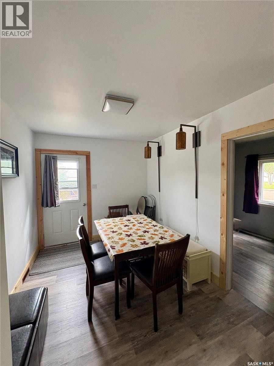 49 14Th Avenue Se, Swift Current, SK