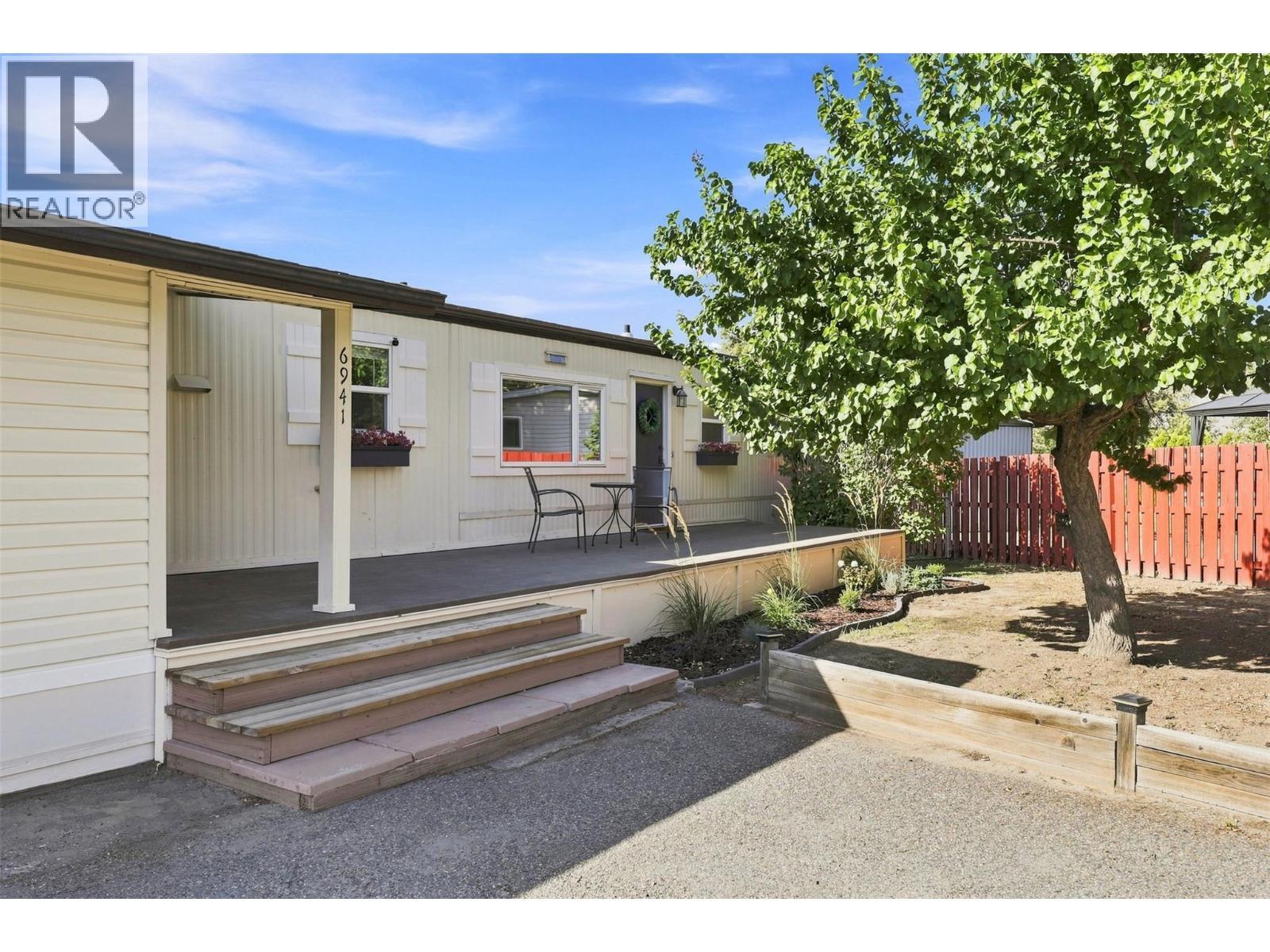 6941 Watson Drive E, Kamloops, BC